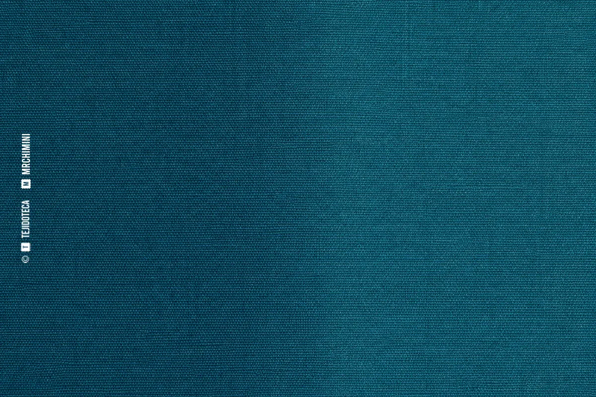 DIFERENCIA DE TONO en un tejido dos zonas de una pieza azul con distinto tono